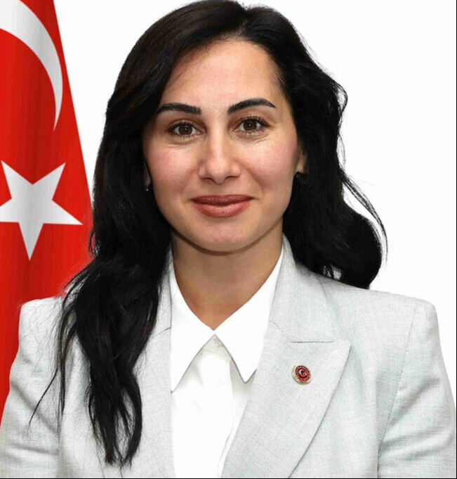 Özlem Vural Gürzel kimdir, hangi partiden? Beykoz Belediye Başkanvekili oldu Özlem Vural Gürzel kimdir, hangi partiden? Beykoz Belediye Başkanvekili oldu - 1. Resim
