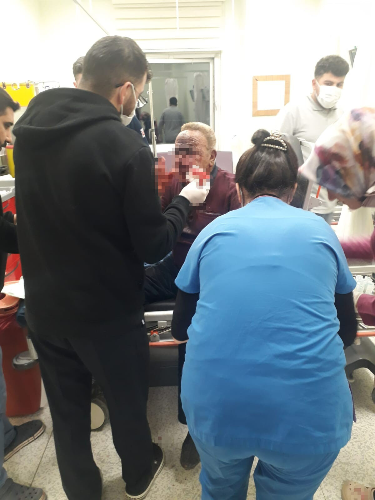 Sivas'ta ilginç olay! Ramazan topu elinde patladı - 1. Resim