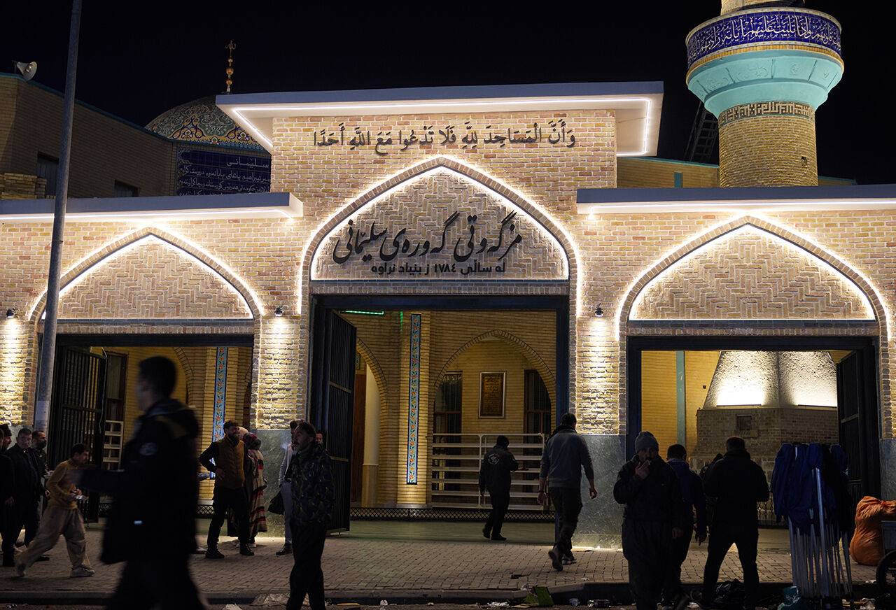 Tasavvuf ehlinden 200 yıllık iftar geleneği! Irak Süleymaniye Ulu Cami'nde ramazan manzaraları Tasavvuf ehlinden 200 yıllık iftar geleneği! Irak Süleymaniye Ulu Cami'nde ramazan manzaraları - 3. Resim