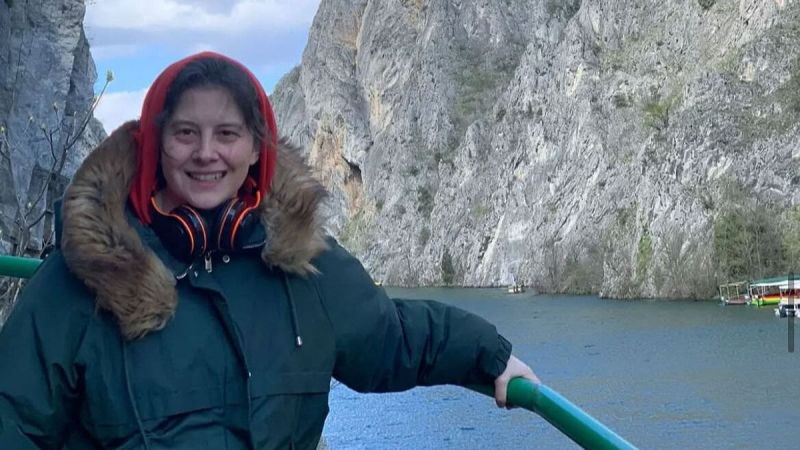 Ece Gürel'in bulunduğu ormanda tüyler ürperten görüntü! Terapi diyerek neler neler yapmışlar - 1. Resim