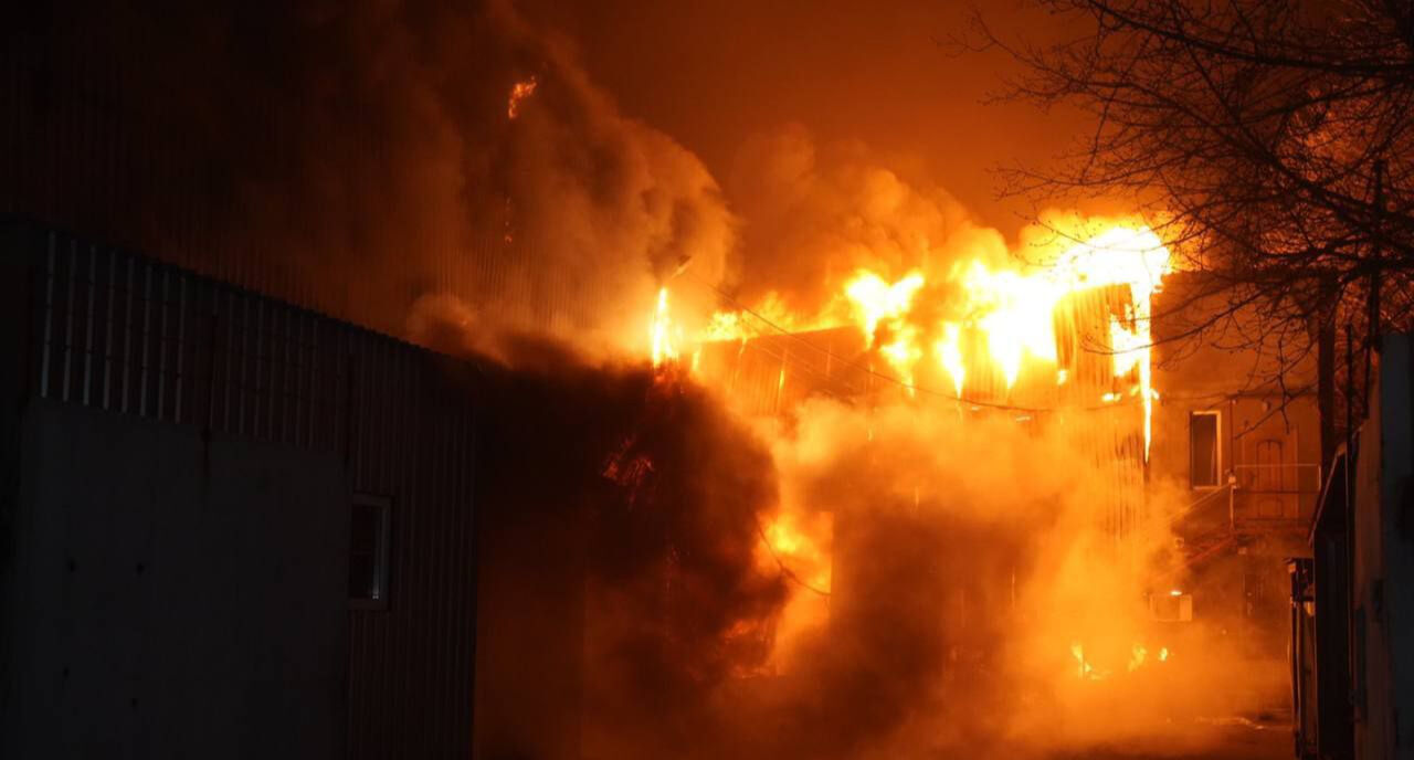 Kritik görüşmeler öncesi Ukrayna’dan Moskova’nın kalbine eş zamanlı saldırı! Kritik görüşmeler öncesi Ukrayna’dan Moskova’nın kalbine eş zamanlı saldırı - 2. Resim