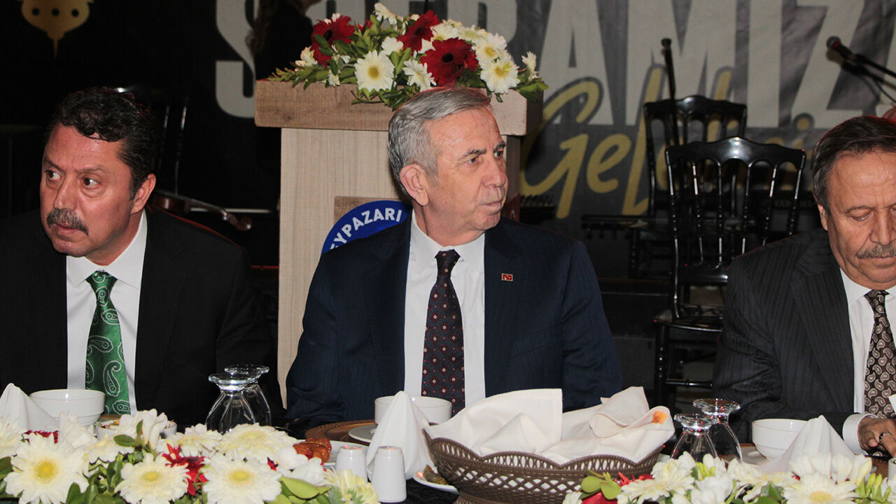 Mansur Yavaş cumhurbaşkanı adayı olacak mı? Canlı yayında bomba iddia Mansur Yavaş cumhurbaşkanı adayı olacak mı? Canlı yayında bomba iddia - 1. Resim