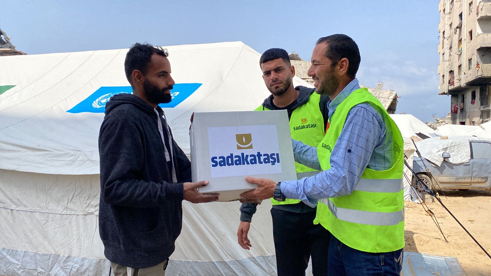 Sadakataşı Gazze&rsquo;ye yardım konvoyu ulaştırdı - 2. Resim