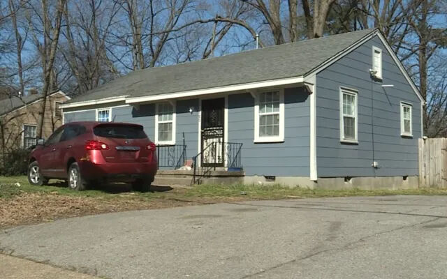 Tennessee’de akılalmaz olay: Köpek sahibini vurdu, görenler şoke oldu! Tennessee’de akılalmaz olay: Köpek sahibini vurdu, görenler şoke oldu! - 1. Resim