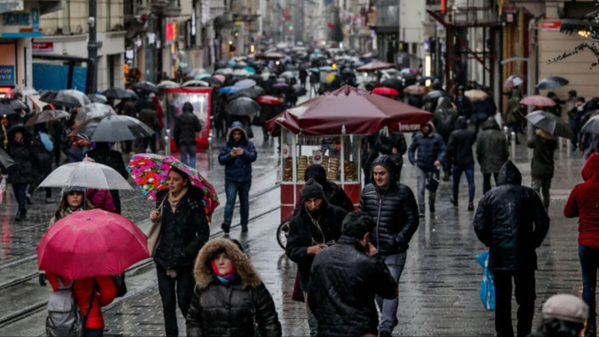 Türkiye'de yaygın kadın isimleri neler? Zirvedeki isimler belli oldu - 2. Resim