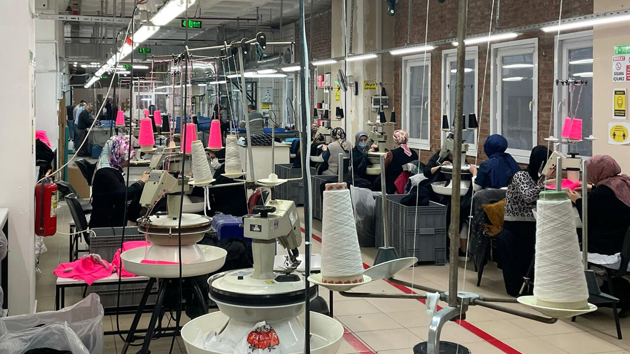 Ünlü markalara üretim yapıyordu! İflasın eşiğine geldiler - 1. Resim