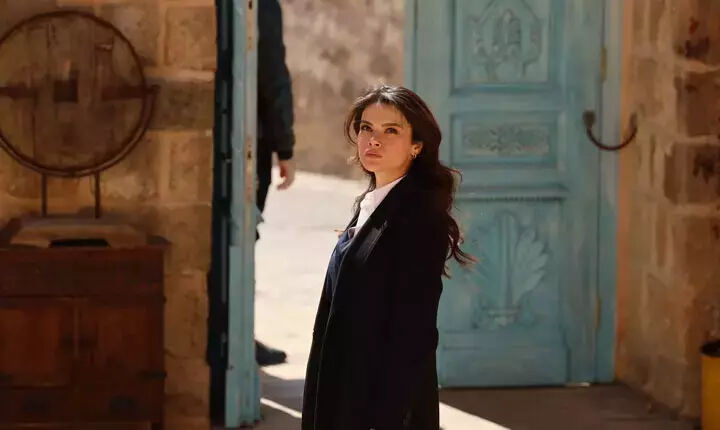 Uzak Şehir 17 bölüm fragmanı yayınlandı! Uzak Şehir'de Cihan, Alya'ya aşkını itiraf etti - 5. Resim