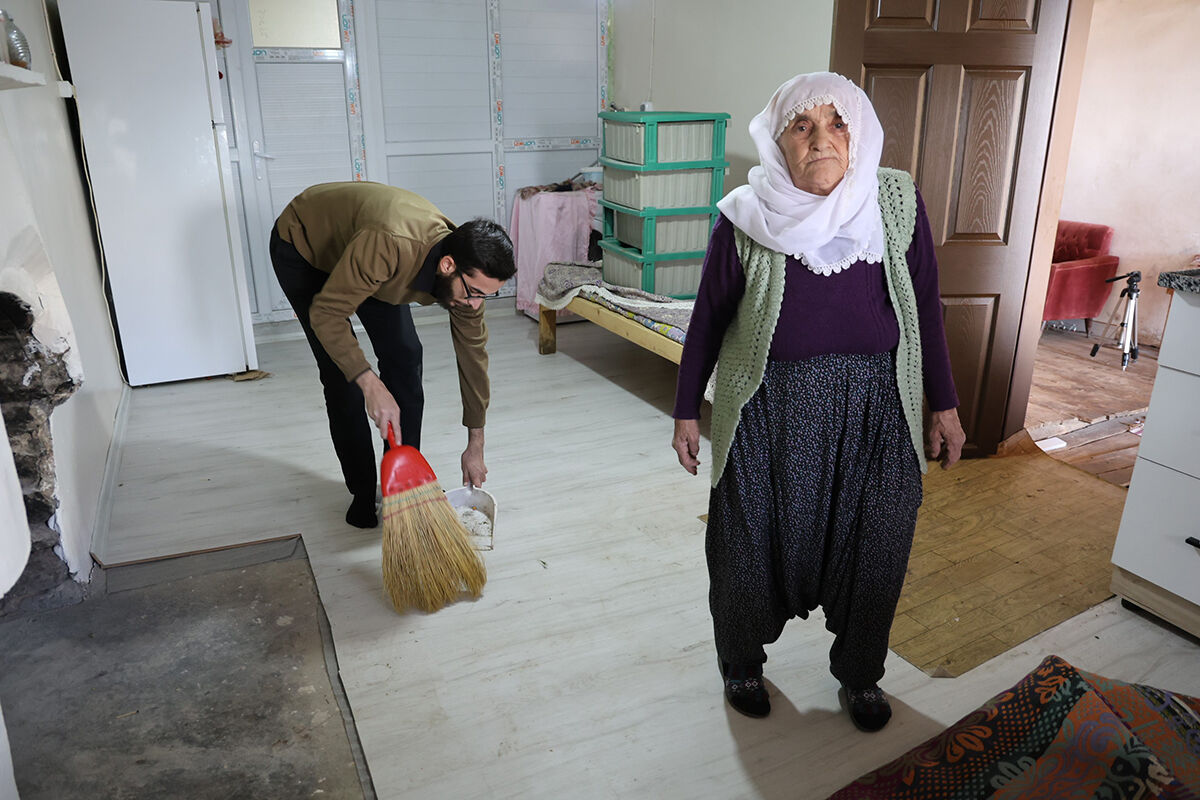 Atandığı köyü ihya etti! Lavabo bahanesiyle tadilata başlayan imam bütün evi yeniledi Atandığı köyü ihya etti! Lavabo bahanesiyle tadilata başladı, bütün evi yeniledi - 5. Resim