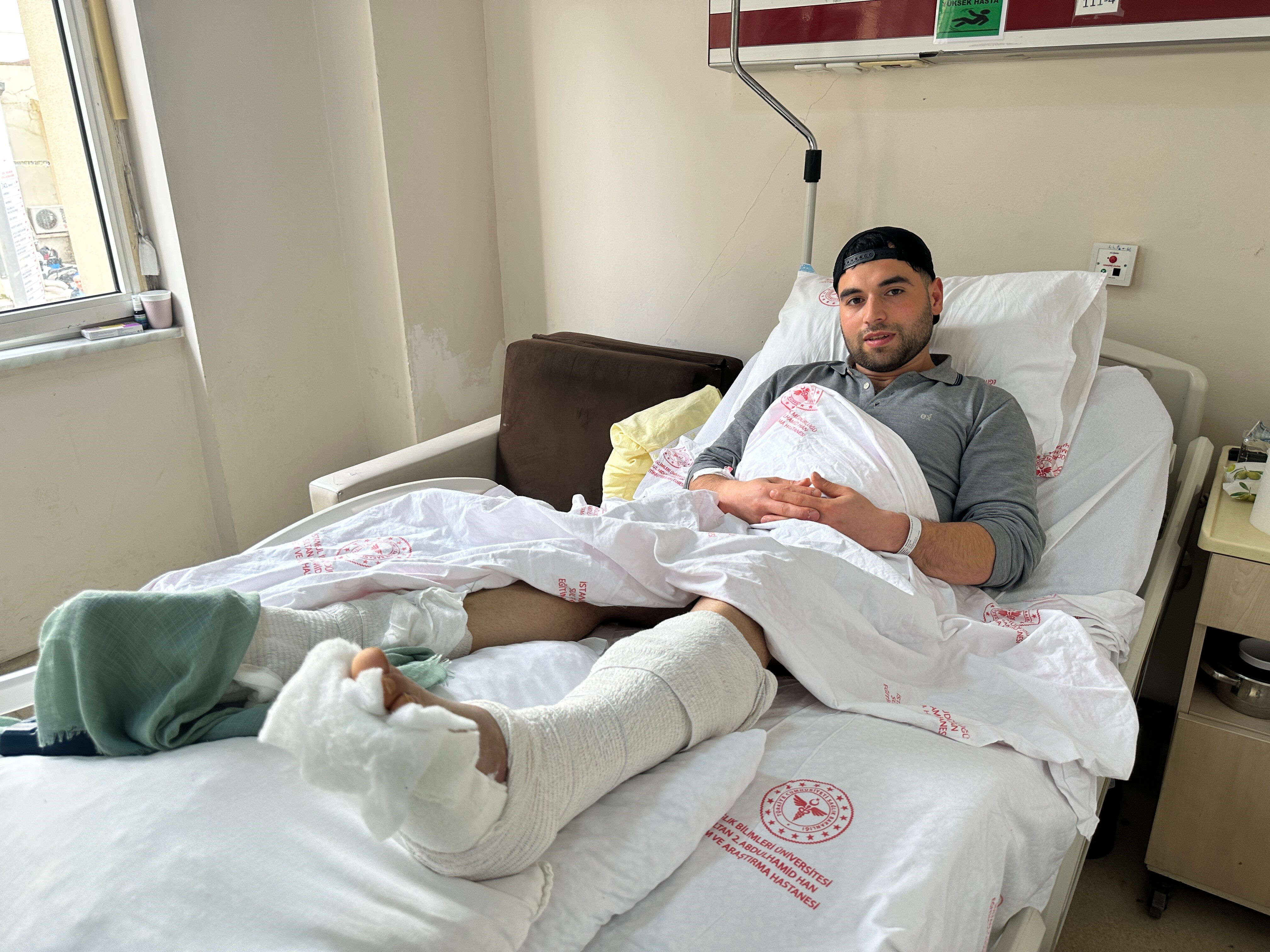 Beğeni ve tık uğruna canından oluyordu! İki ayağını birden kırdı, o anlar kamerada - 2. Resim