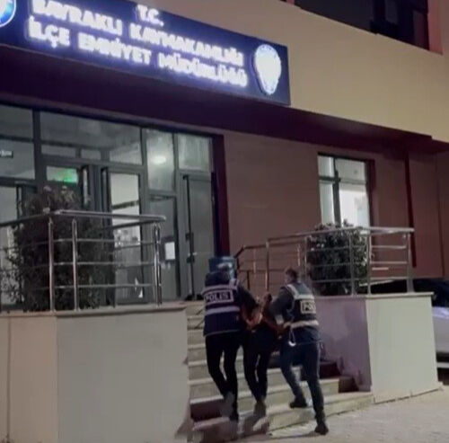 İzmir'de sapık paniği! 2 yıl sonra yine suçüstü yakalandı - 1. Resim