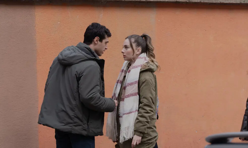 Sahipsizler ne zaman, bu akşam var mı, final mi yapacak? Sahipsizler 15. bölüm merakla bekleniyor! Sahipsizler ne zaman, bu akşam var mı, final mi yapacak? Sahipsizler 15. bölüm merakla bekleniyor! - 4. Resim