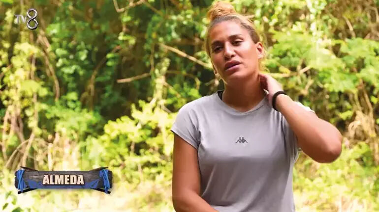 Survivor Almeda'nın hayat hikayesi yürek yaktı! Küçük yaşta istismara maruz kaldığını anlattı Survivor Almeda'nın hayat hikayesi yürek yaktı! Küçük yaşta istismara maruz kaldığını anlattı - 3. Resim