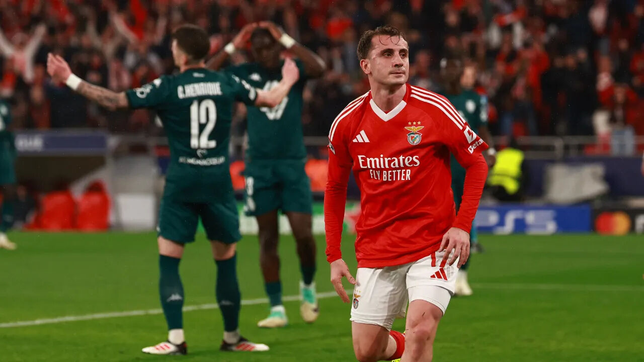 Türk yıldızların performansıyla renklenen Şampiyonlar Ligi'nde, 17 yaşındaki Lamine Yamal tarihe geçti! Türk yıldızların performansıyla renklenen Şampiyonlar Ligi'nde, 17 yaşındaki Lamine Yamal tarihe geçti! - 1. Resim