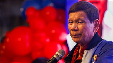 UCM eski Filipinler Devlet Başkanı Duterte'yi gözaltına aldı - 2. Resim