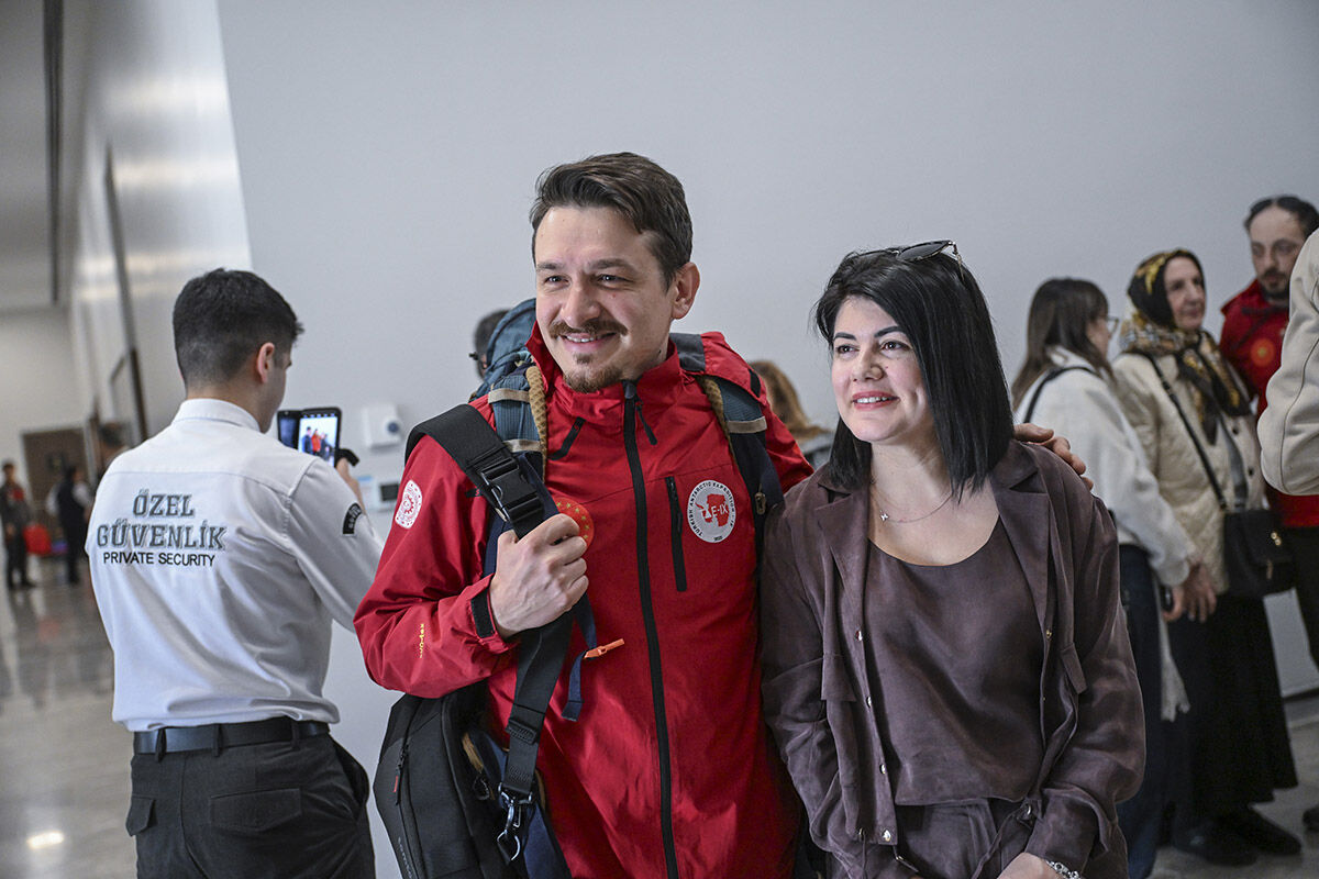 Dünyanın öbür ucundan geldiler! Antarktika Bilim Seferi ekibi yurda döndü Dünyanın öbür ucundan geldiler! Antarktika Bilim Seferi ekibi yurda döndü - 23. Resim