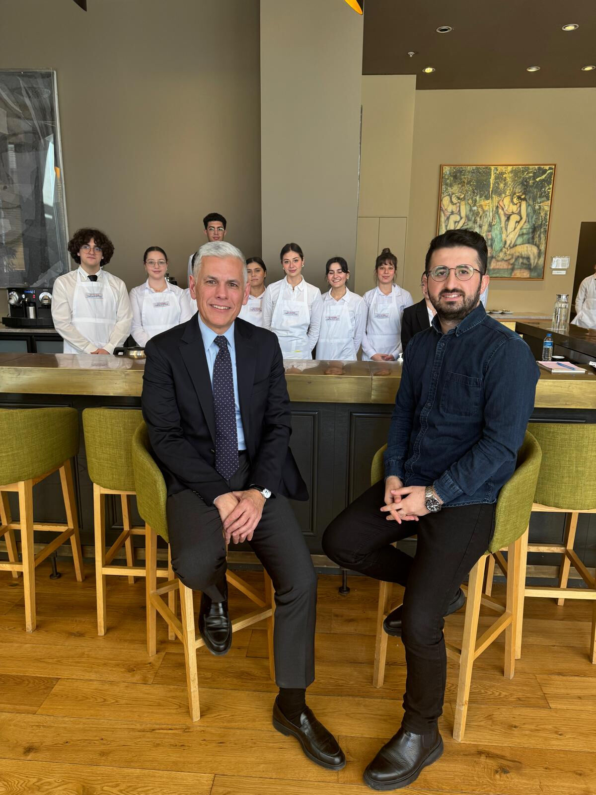 Gençlerimizi harcıyoruz! İstihdam ile mezun arasında uçurum var: İş dünyası da dertli, öğrenci de rektör de... Gençlerimizi harcıyoruz! İstihdam ile mezun arasında uçurum var: İş dünyası da dertli, öğrenci de rektör de... - 1. Resim