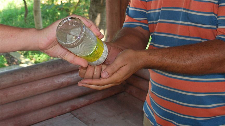 Kolonya koklamak orucu bozar mı?  - 2. Resim