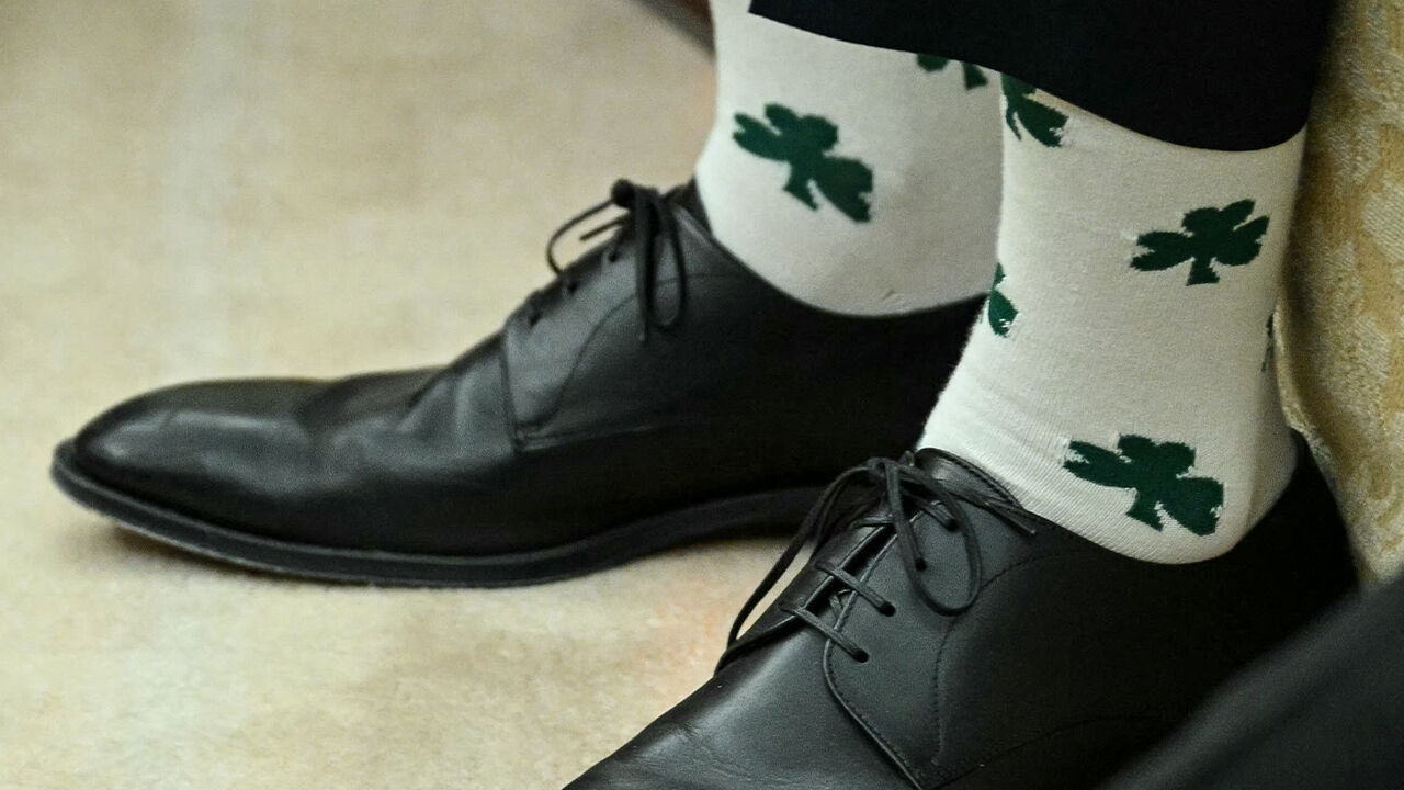 Trump'ın dikkatini dağıtan çoraplar toplantıya damga vurdu: Odaklanamıyorum! - 2. Resim