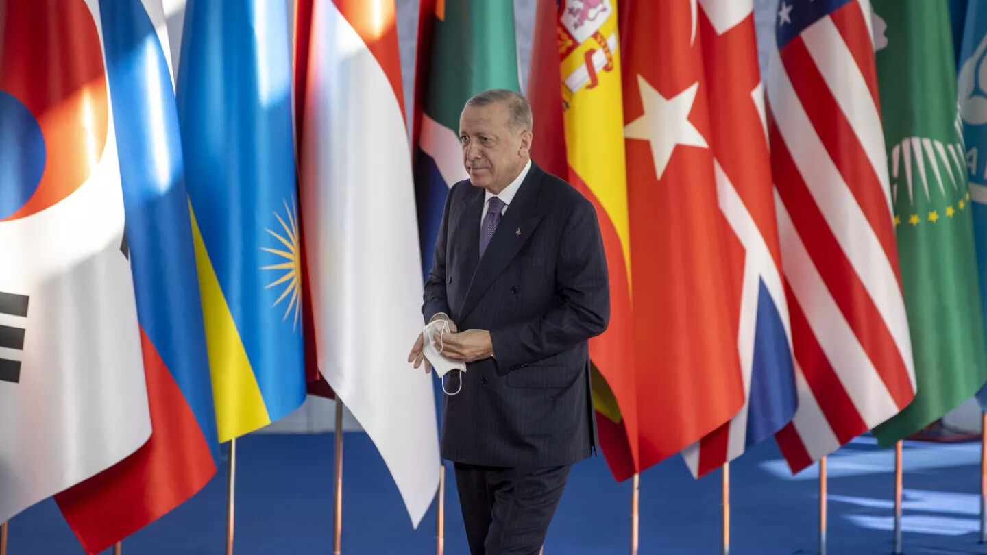Türkiye büyümede iki dünya gücünün önüne geçti, en hızlı büyüyen G20 ülkesi oldu Türkiye büyümede iki dünya gücünün önüne geçti, en hızlı büyüyen G20 ülkesi oldu - 1. Resim