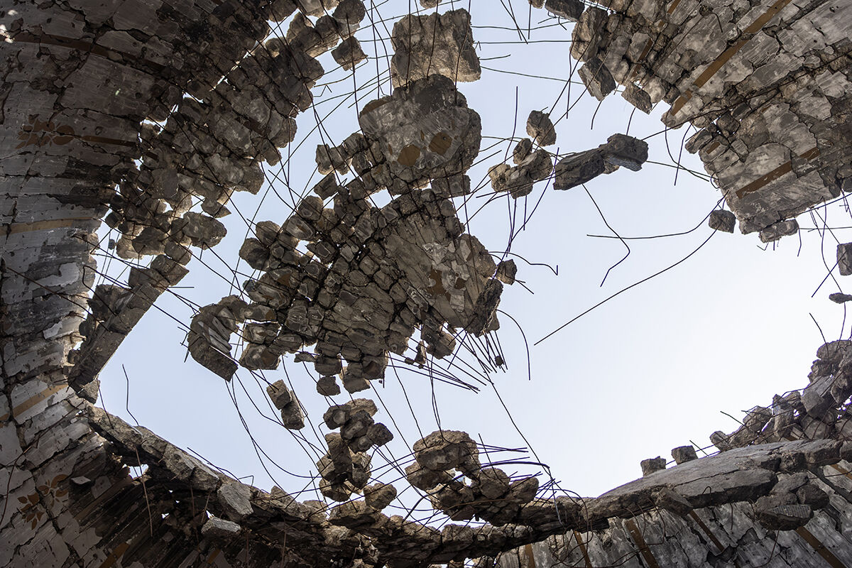 Enkaza dönen İmam Şafii Camii'nde cuma kıldılar! Gazze'de dikkat çeken namaz - 3. Resim