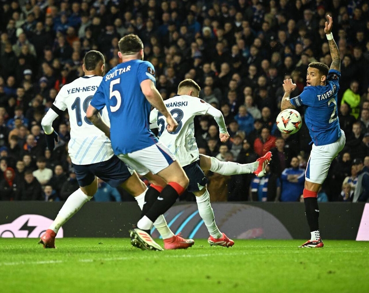Fenerbahçe Rangers maç özeti: Fenerbahçe, Avrupa'ya galibiyetle veda etti - 2. Resim