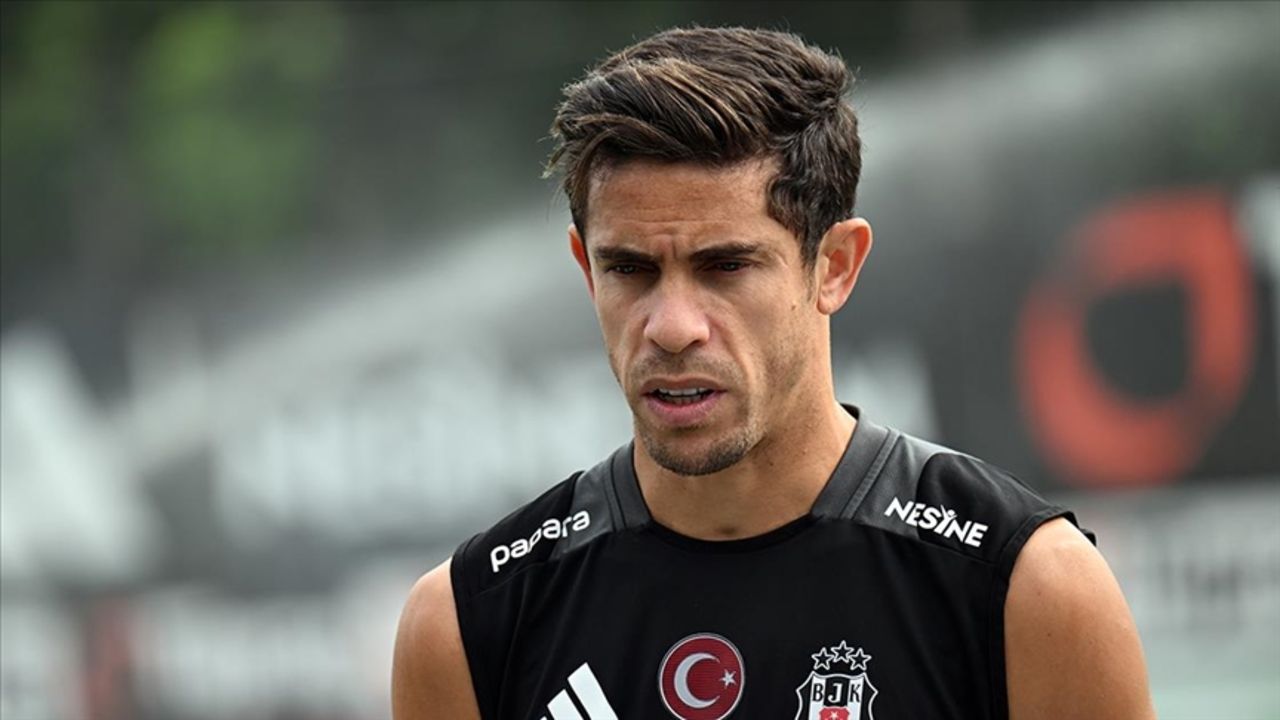 Gabriel Paulista ilk 11'e geri dönüyor! Gabriel Paulista ilk 11'e geri dönüyor!