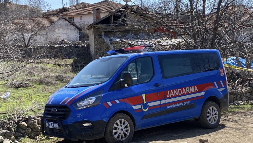 Tokat'ta hayvanlara kan donduran eziyet! Eve giren ekipler korkunç manzarayla karşılaştı - 2. Resim