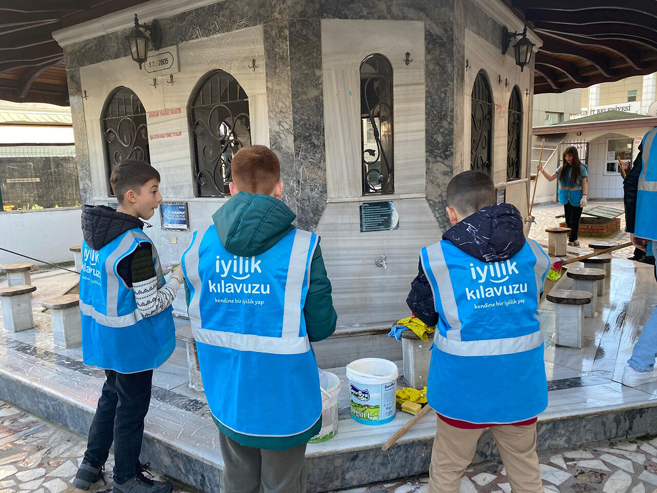 1200 öğrenci küsleri barıştırıp camileri temizliyor! İyilik Kılavuzu Hareketi ramazanda iyiliğin peşinde koşuyor 1200 öğrenci küsleri barıştırıp, camileri temizliyor! İyilik Kılavuzu Hareketi ramazanda iyiliğin peşinden koşuyor - 7. Resim
