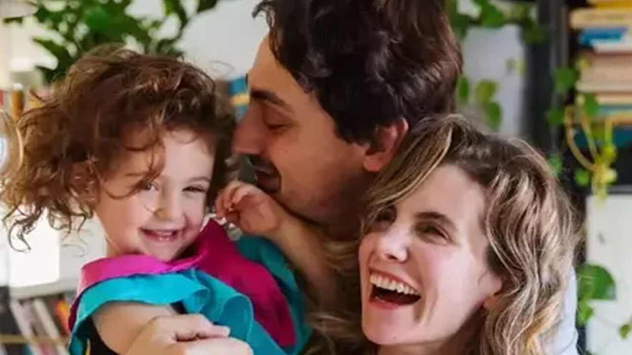 Ayşecan Tatari resmen doğruladı! Boşanma iddiaları doğru çıktı, 8 yıllık evlilik sona erdi Ayşecan Tatari resmen doğruladı! Boşanma iddiaları doğru çıktı, 8 yıllık evlilik sona erdi - 1. Resim