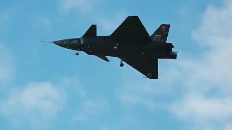 KIZILELMA'ya adım adım! Yerli savaş uçağında bir test daha başarıyla tamamlandı KIZILELMA'ya adım adım! Yerli savaş uçağında bir testi daha başarıyla tamamlandı - 3. Resim