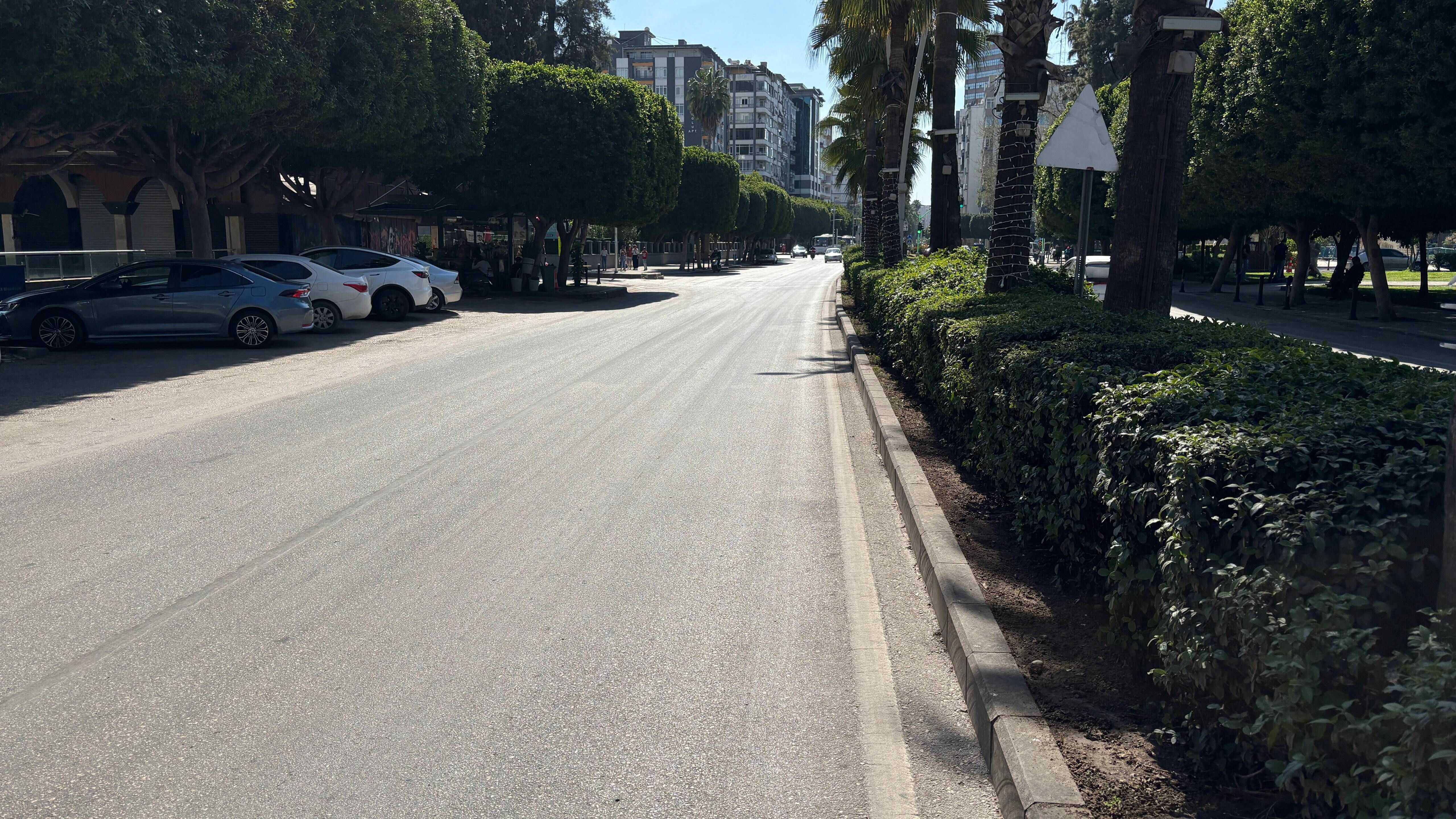 96 yılın rekoru kırıldı! Mart'ın ortasında sıcaktan dışarı çıkamadılar - 3. Resim