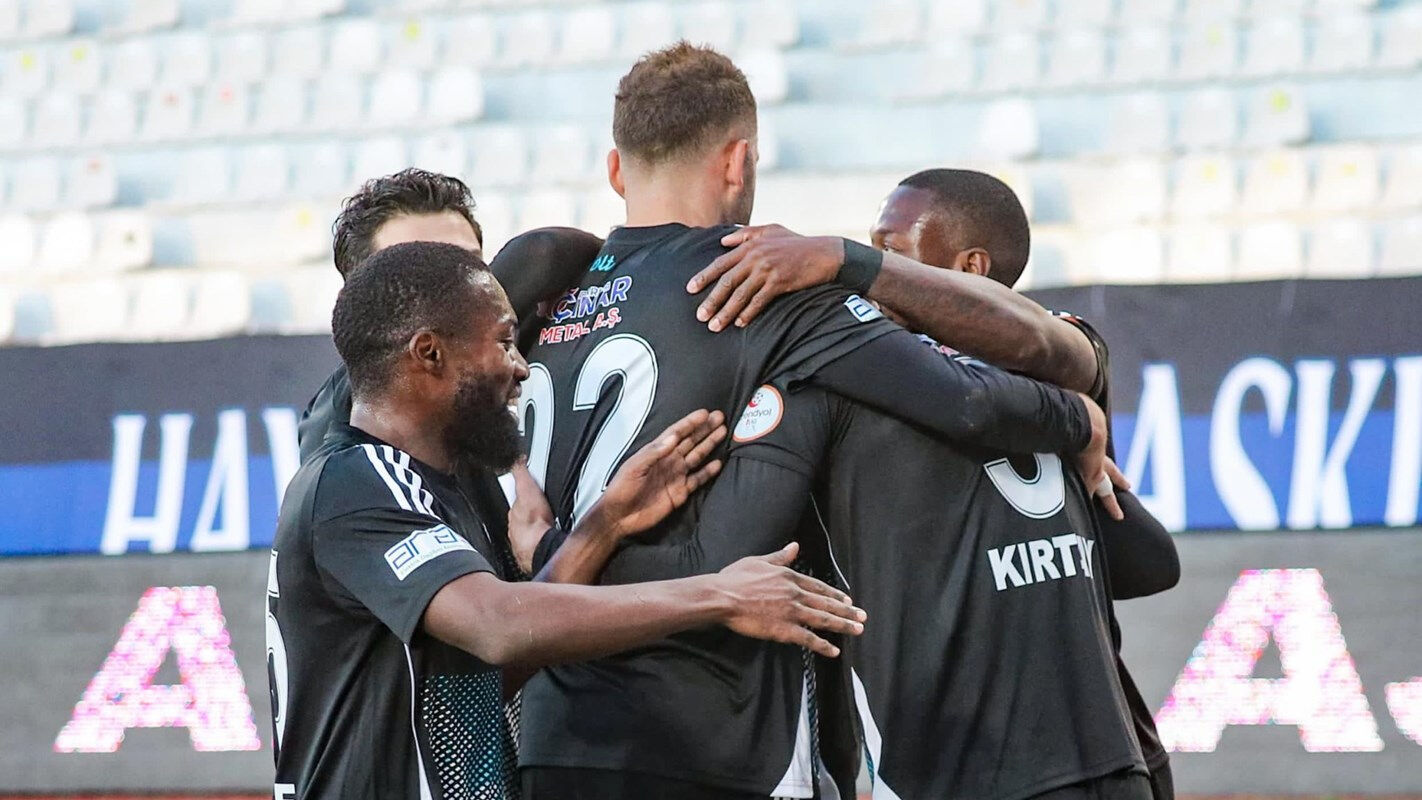 Amed SK - Erzurumspor maçı hangi kanalda, ne zaman? Muhtemel 11'ler açıklandı! Amed SK - Erzurumspor maçı hangi kanalda, ne zaman? Muhtemel 11'ler açıklandı! - 3. Resim