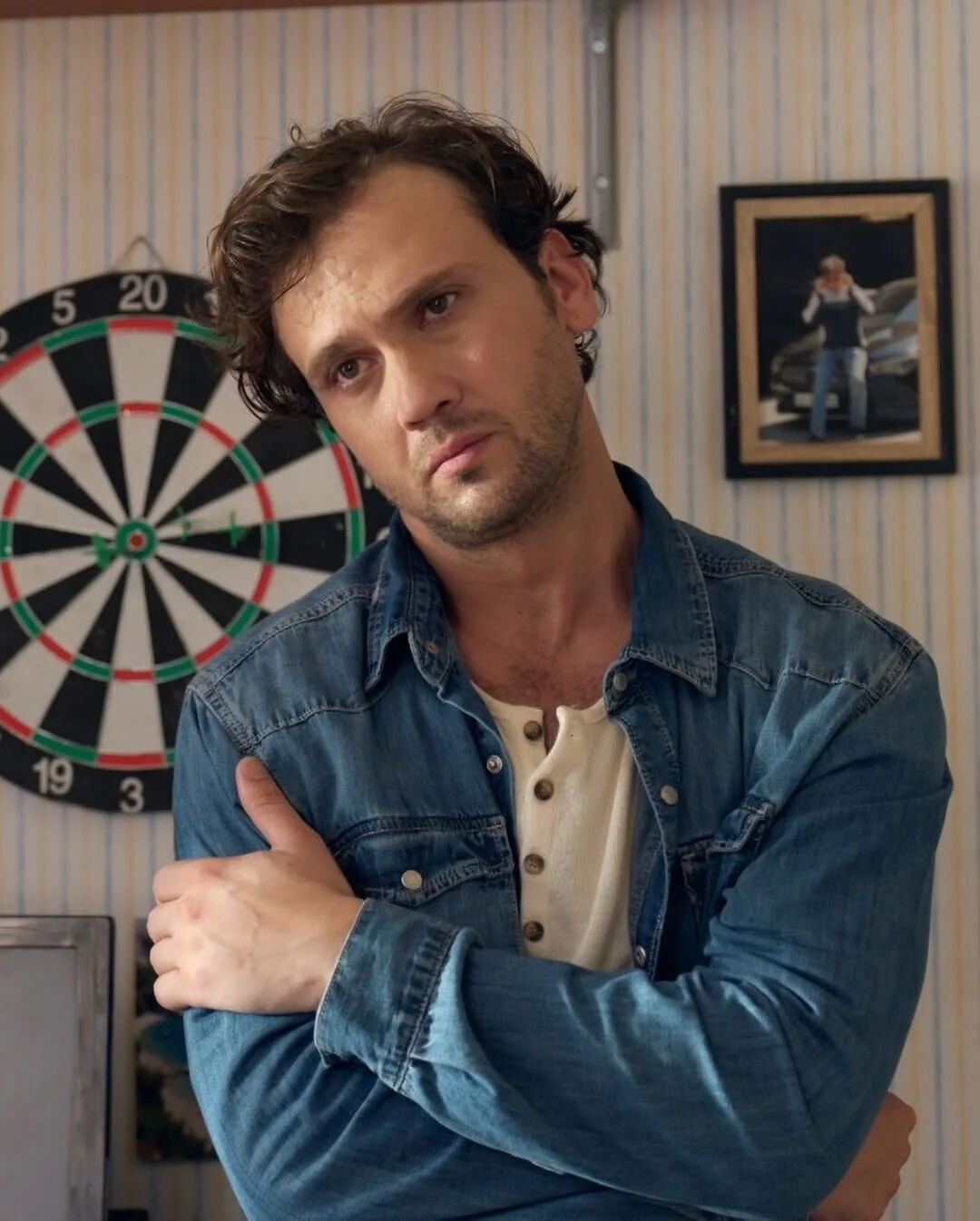 Dizi setinde korkutan bir kaza geçirmiş, apar topar ameliyata alınmıştı! Aras Bulut İynemli'nin sağlık durumu ile ilgili ilk açıklama - 2. Resim