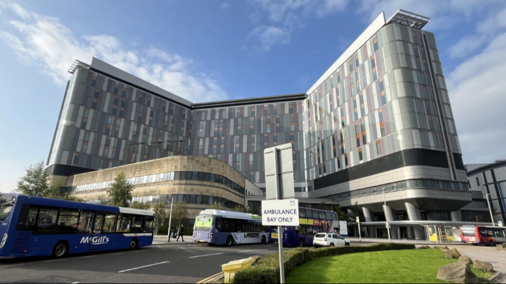 İskoçya’da hastane skandalı patladı: Hastalar ölüme terk edildi - 1. Resim