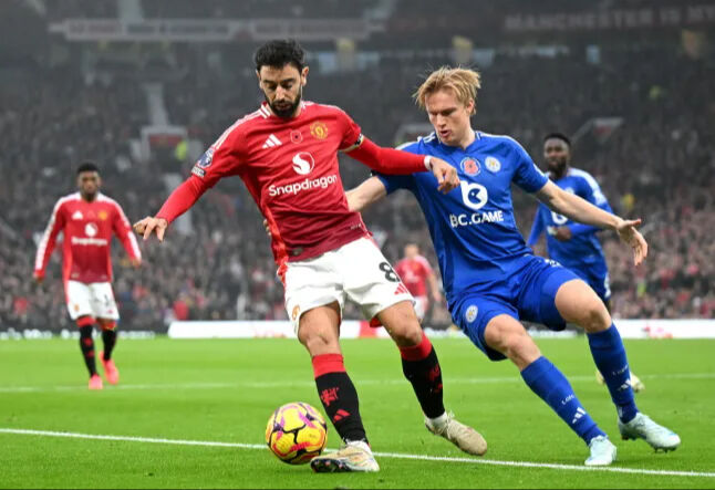 Leicester City - Manchester United maçı hangi kanalda, ne zaman? Maçı İngiliz hakem Thomas Bramall yönetecek! Leicester City - Manchester United maçı hangi kanalda, ne zaman? Maçı İngiliz hakem Thomas Bramall yönetecek! - 2. Resim
