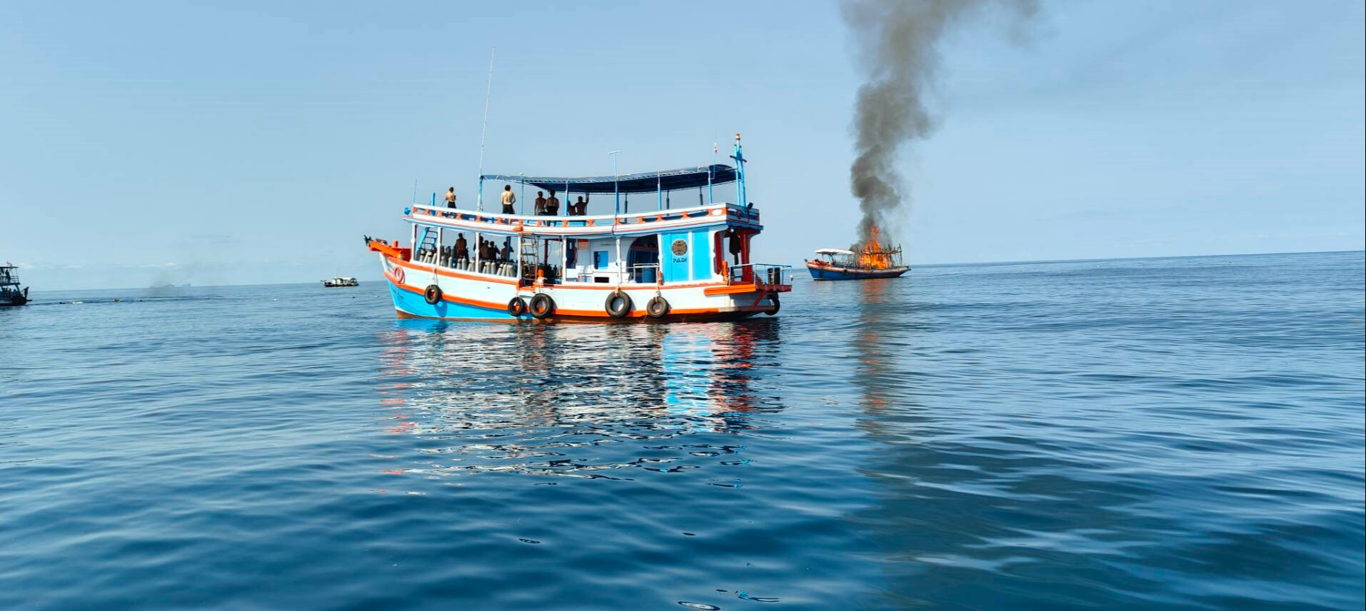 Dalış teknesi cayır cayır yandı! İngiliz turist kurtarılamadı - 1. Resim