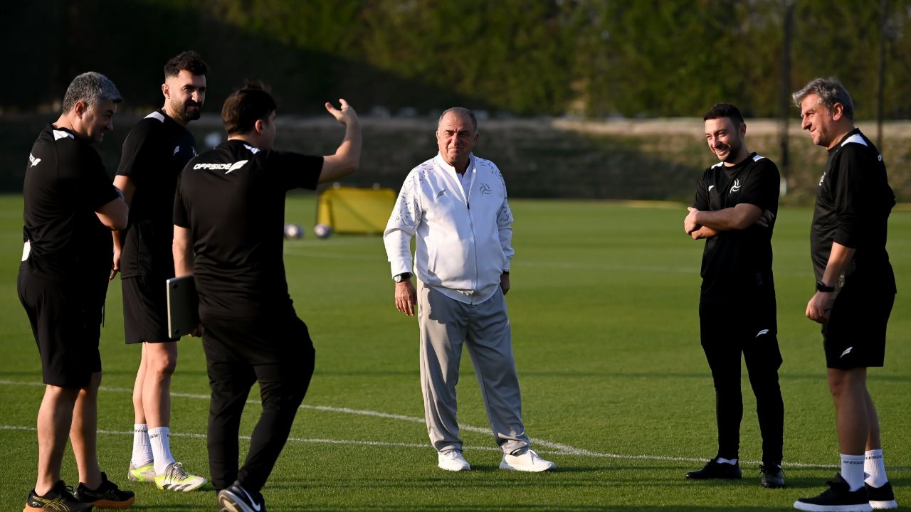 Fatih Terim, Suudi Arabistan'da ayın teknik direktörü seçildi!