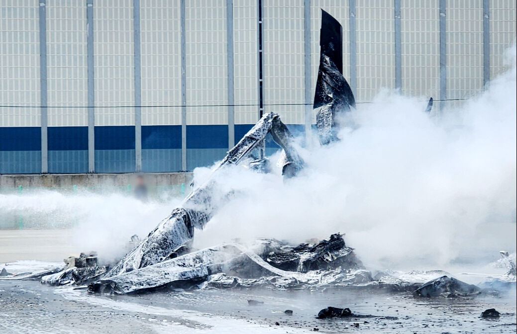 İHA ve askeri helikopter çarpıştı! Güney Kore'de denetimsizlik şüphesi - 1. Resim