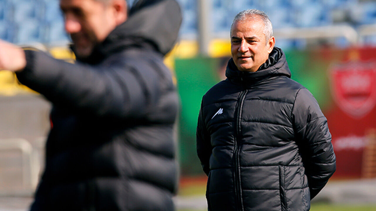 İsmail Kartal'dan Fenerbahçelileri kızdıracak sözler! 'Şampiyonluk' sorusuna böyle cevap verdi İsmail Kartal'dan Fenerbahçelileri kızdıracak sözler! 'Şampiyonluk' sorusuna böyle cevap verdi - 1. Resim