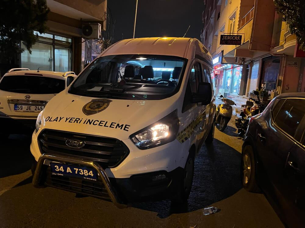 İstanbul'un göbeğinde motosikletli infaz! - 1. Resim