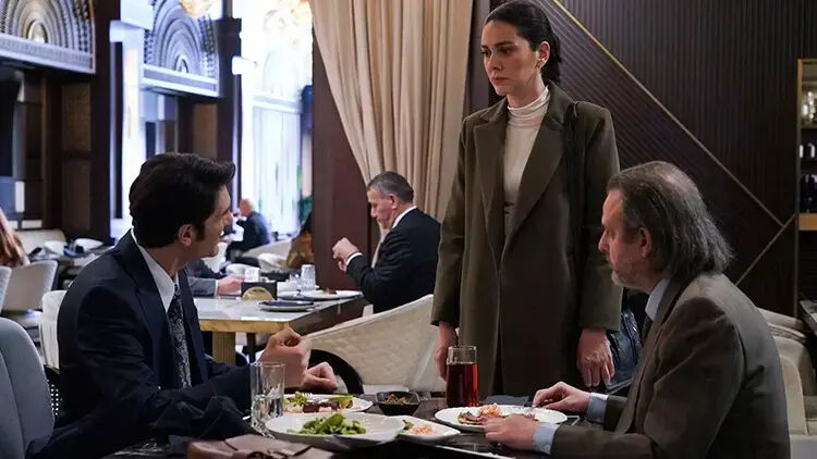 Reytinglere yenildi! Kanal D iddialı dizisinin fişini çekti: O tarihten sonra olmayacak Reytinglere yenildi! Kanal D iddialı dizisinin fişini çekti: O tarihten sonra olmayacak - 1. Resim