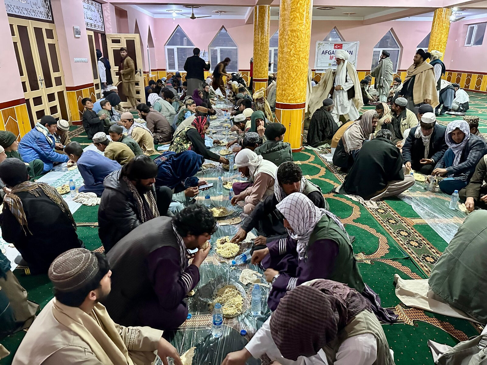 Sadakataşı Afganistan’a ramazan yardımı ulaştırdı Sadakataşı Afganistan’a ramazan yardımı ulaştırdı - 2. Resim