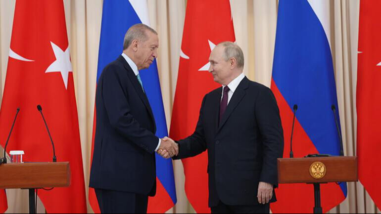 The Globalist Putin’in tezlerini çürüttü!  The Globalist Putin’in tezlerini çürüttü! "Türkiye’nin Kırım üzerindeki hakları Putin’i köşeye sıkıştırıyor" - 2. Resim