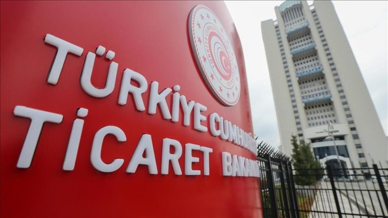 Ticaret Bakanlığı memur alımı başvuruları başladı mı, başvuru şartları nedir? 988 personel alımı detayları belli oldu