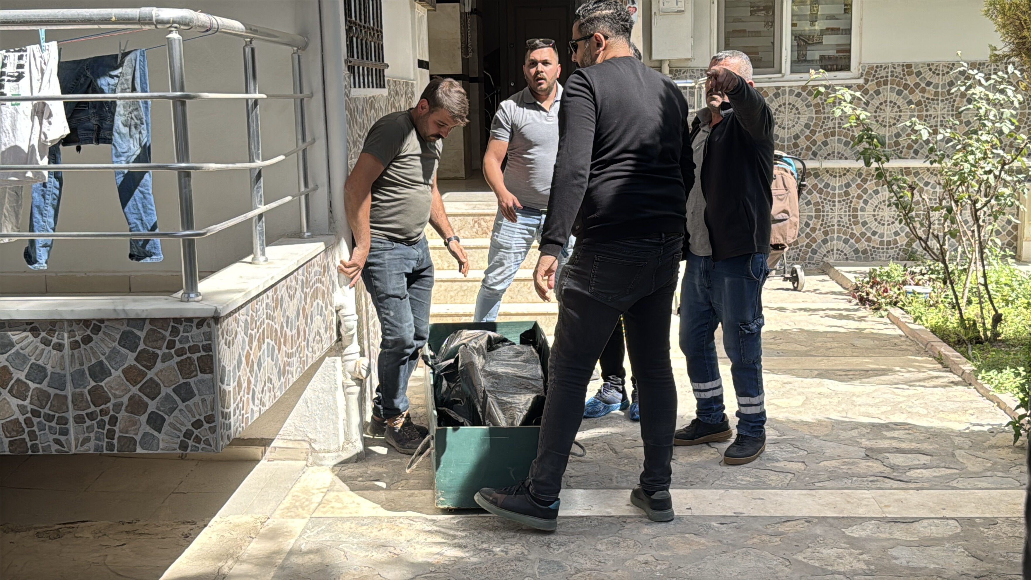 Antalya’da kan donduran olay! Tartıştığı babasını bıçaklayarak öldürdü - 1. Resim