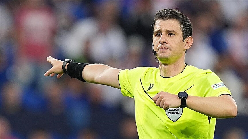 Beşiktaş-Galatasaray derbisi hakemi belli oldu iddiası: Halil Umut Meler'in Beşiktaş Galatasaray maçları karnesi gündemde! - 1. Resim