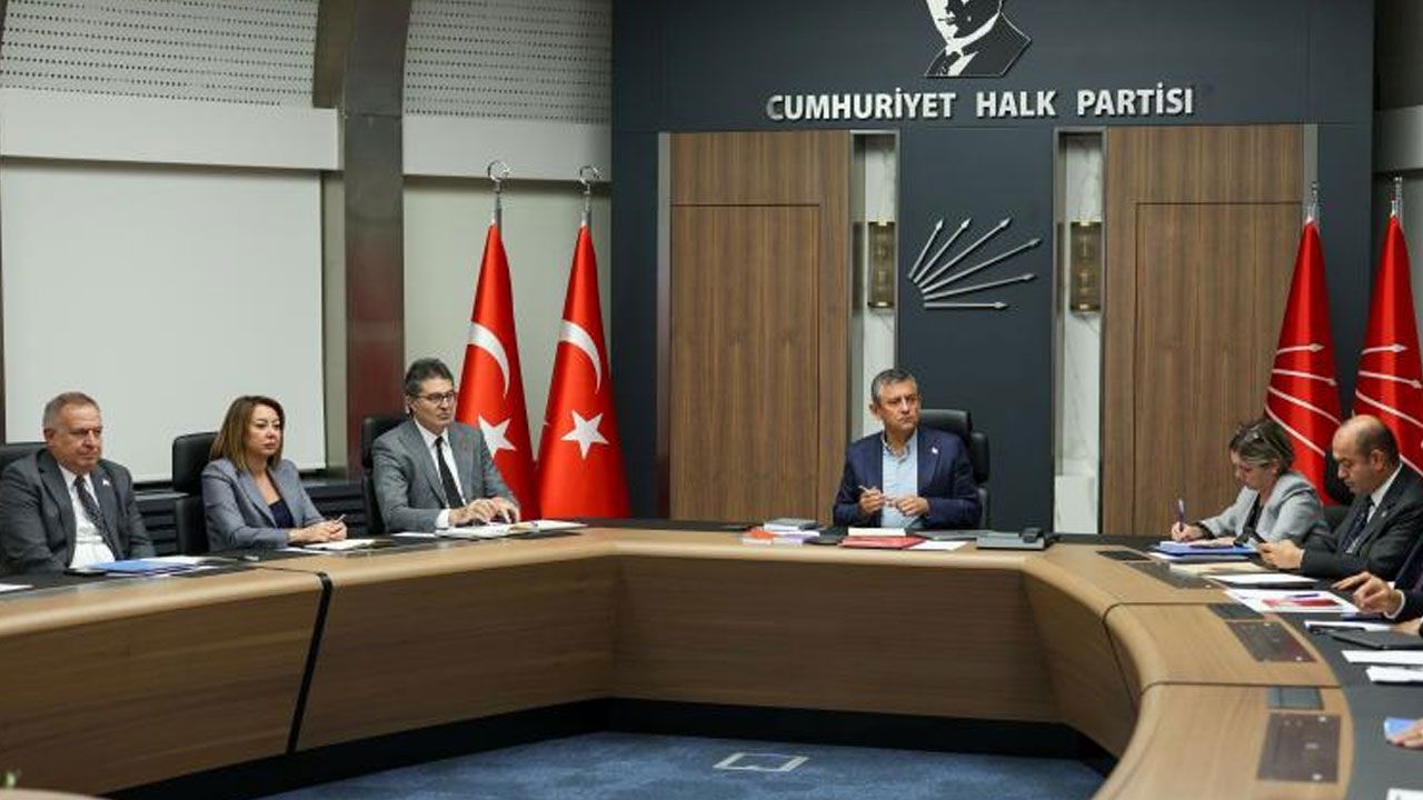 CHP MYK olağanüstü toplanıyor! Gündem İmamoğlu'nun diploması CHP MYK olağanüstü toplanıyor! Gündem İmamoğlu'nun diploması