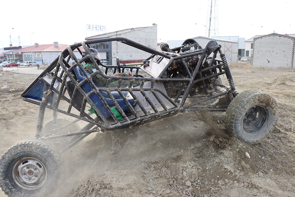 Doğal gaz borularıyla araba yaptı! Erzincanlı usta off-road aracıyla meydan okudu - 9. Resim