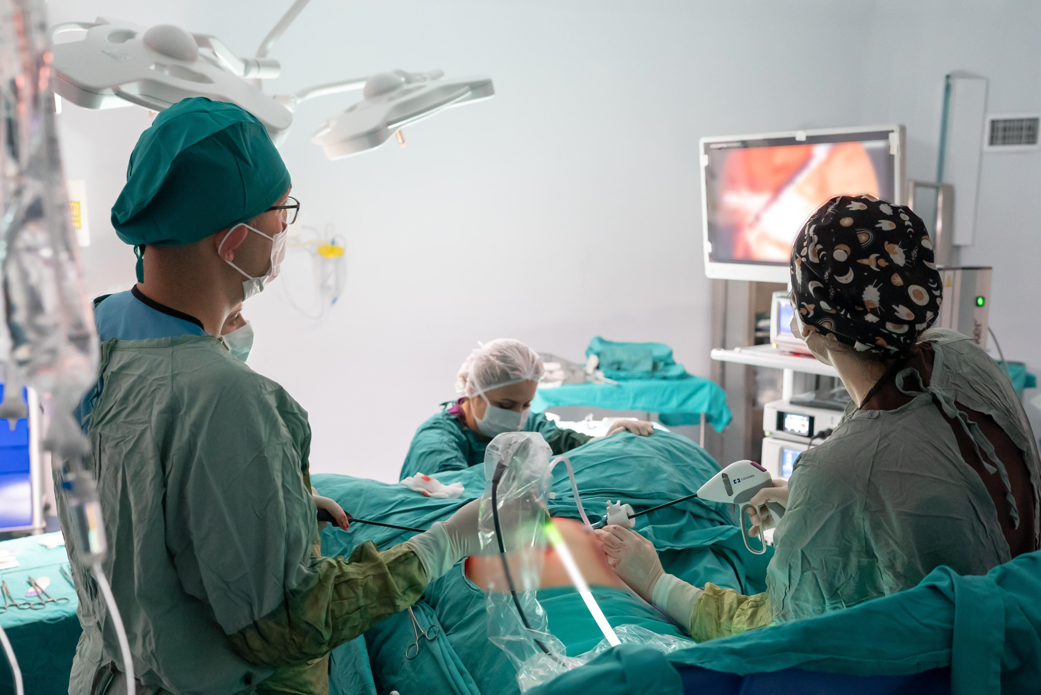 Doktorlar bile şaştı! Kilo aldığını sanıyordu, gerçek bambaşka çıktı - 2. Resim