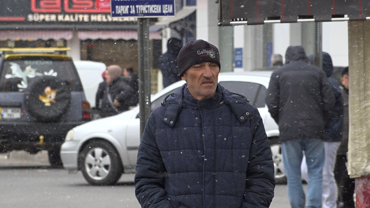 Meteoroloji günlerdir uyarıyordu! Ve kar başladı: Sıcaklık 1 günde 2 dereceye düştü - 2. Resim